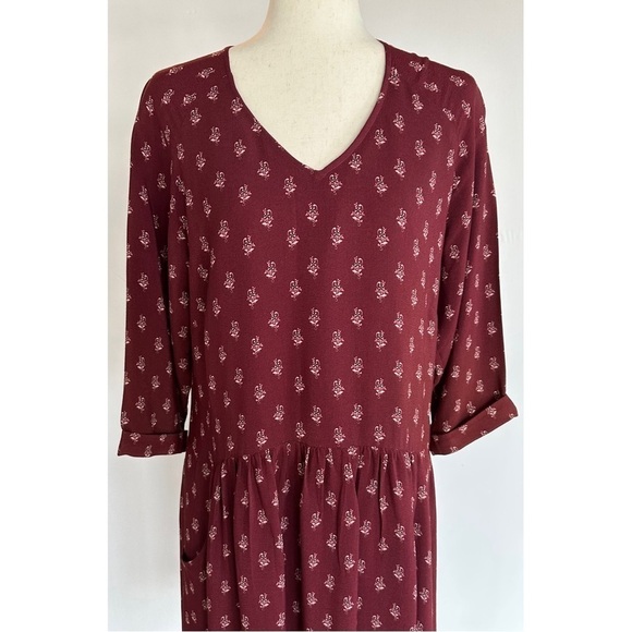 Garnet Hill Maroon Midi Dress with Cream Accents - Picture 4 of 15